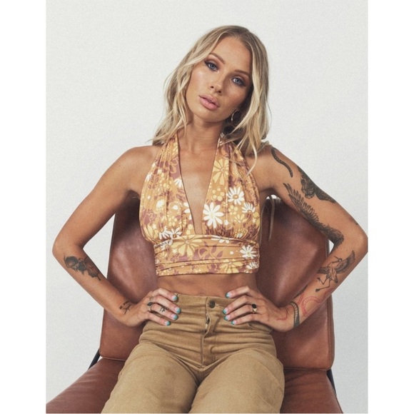 Princess Polly Retro Floral Orange Halter Top - Picture 4 of 11